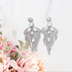 Beautiful dangling chandelier earrings